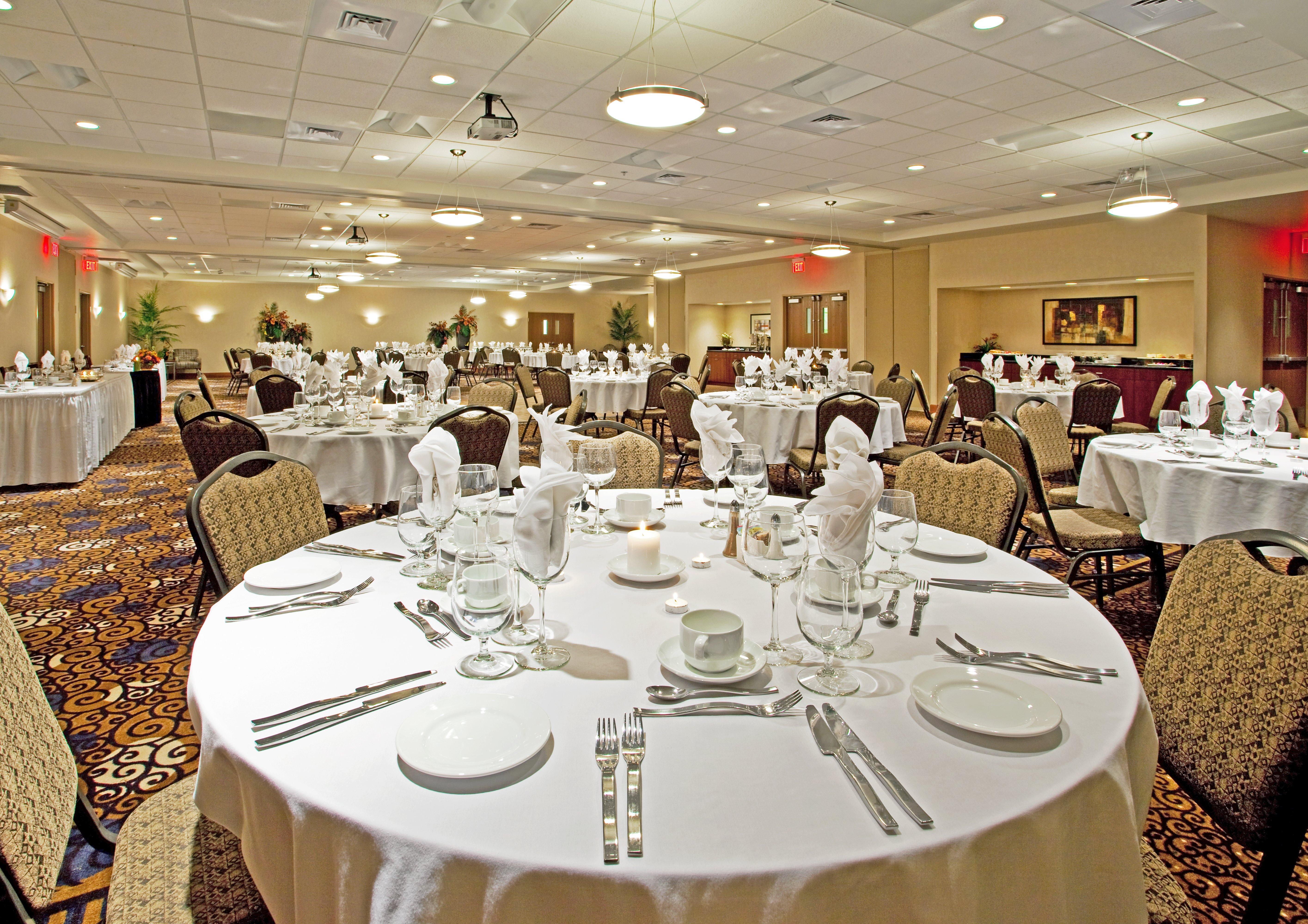 Holiday Inn Purdue - Fort Wayne By Ihg Exterior photo