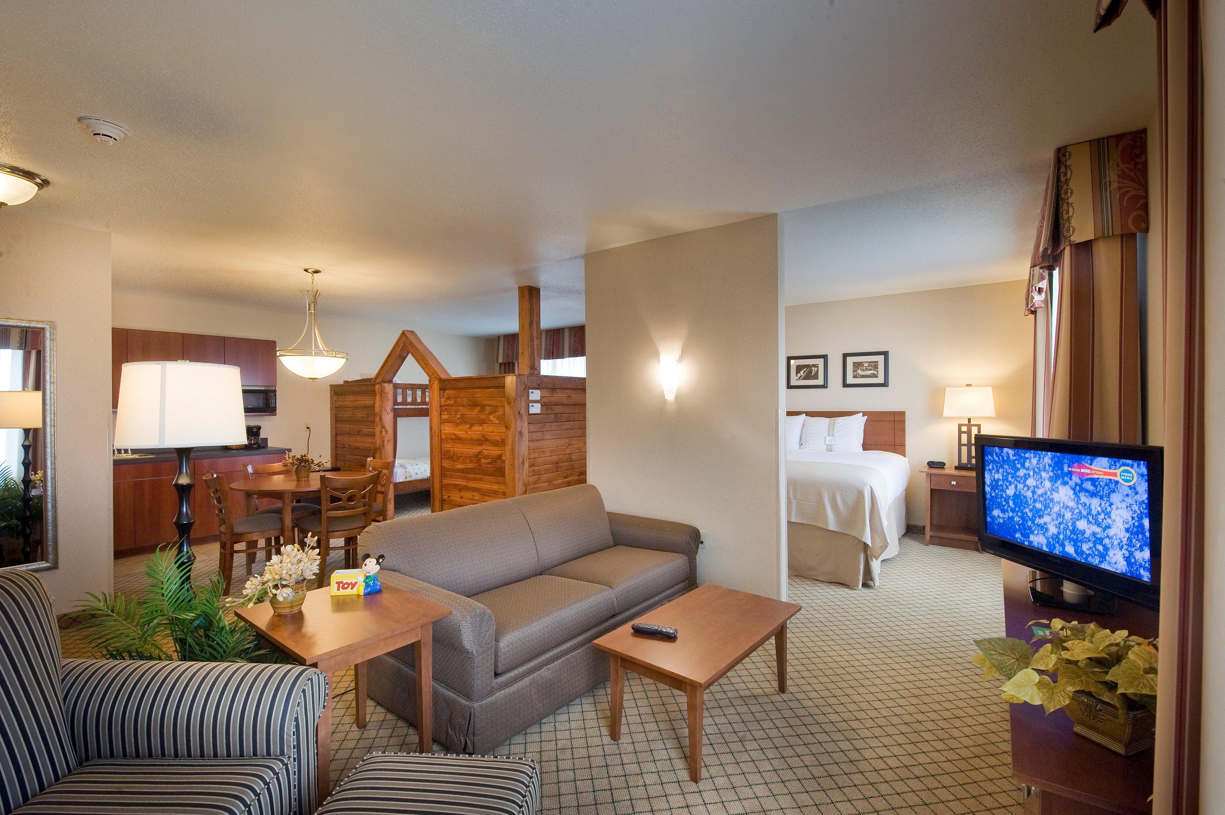 Holiday Inn Purdue - Fort Wayne By Ihg Exterior photo